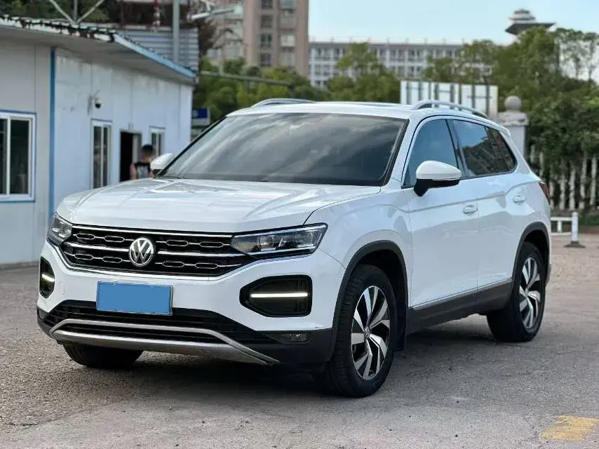 2019 Volkswagen Tayron 2.0T 186HP L4 7DCT