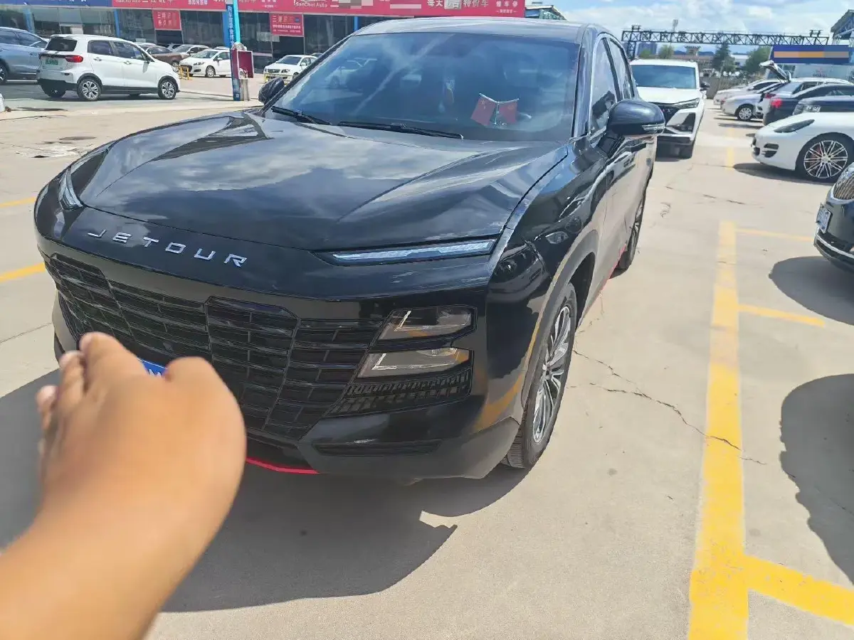 2022 Jetour DASHING 1.6T 197HP L4 7DCT