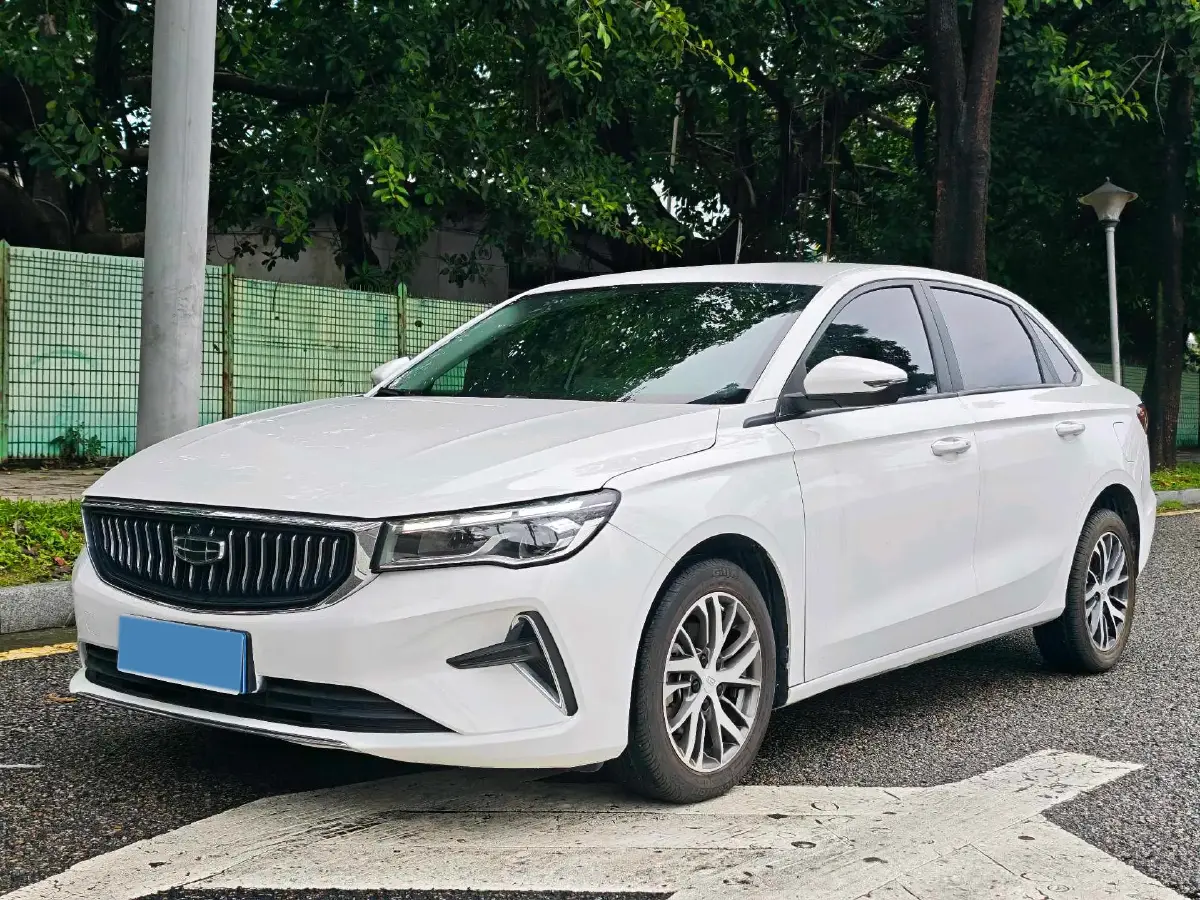 2023 Geely Emgrand 1.5L 127HP L4 CVT