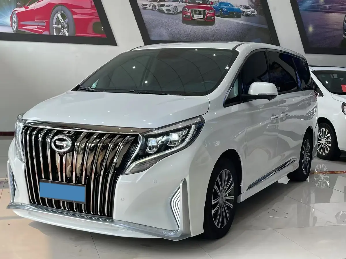 2021 GAC Trumpchi M8 2.0T 252HP L4 8AT