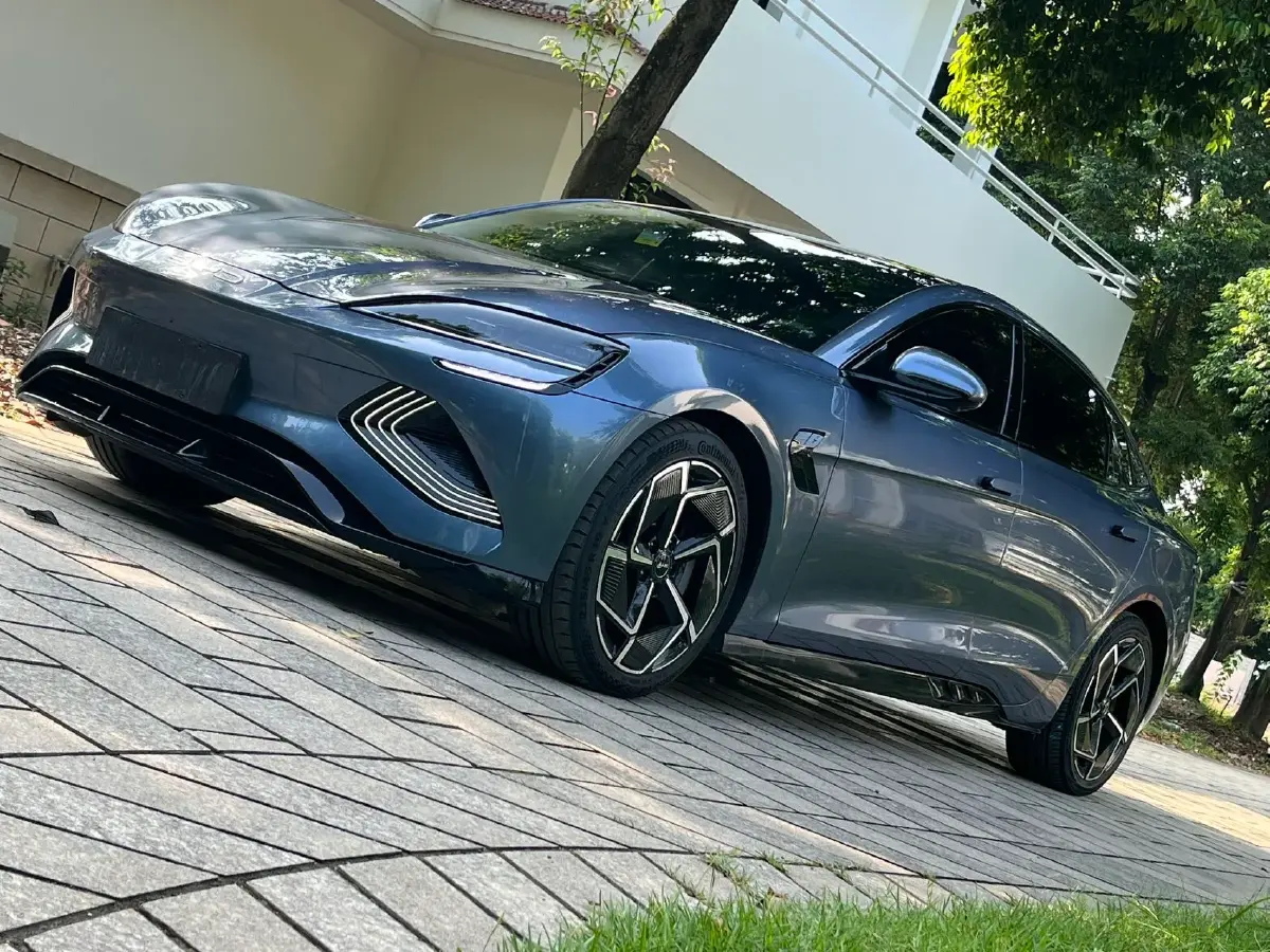 2023 BYD Seal BEV 82.5KWH