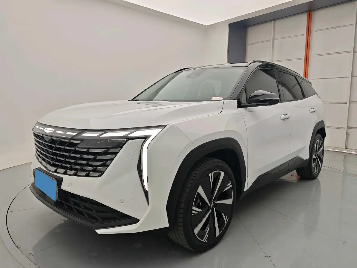 2023 Geely StarRay 1.5T 181HP L4 7DCT