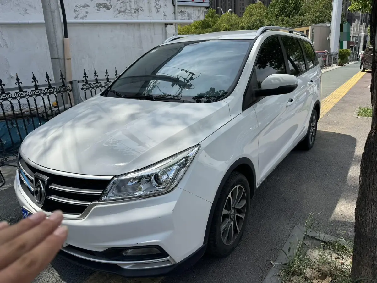 2016 BaoJun 730 1.5T 150HP L4 6MT