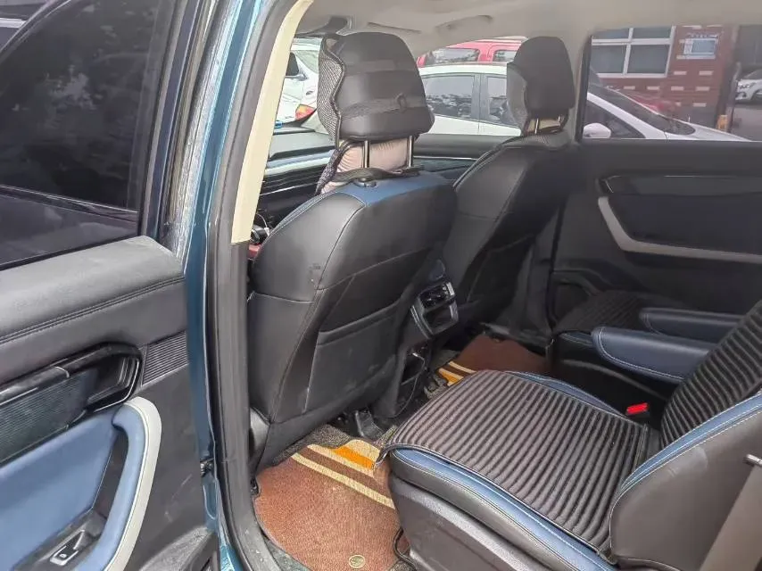 2023 Livan 9 BEV 66.57KWH,autocango,china used car exporter,china ev exporter,chinese used car exporter,chinese used ev exporter