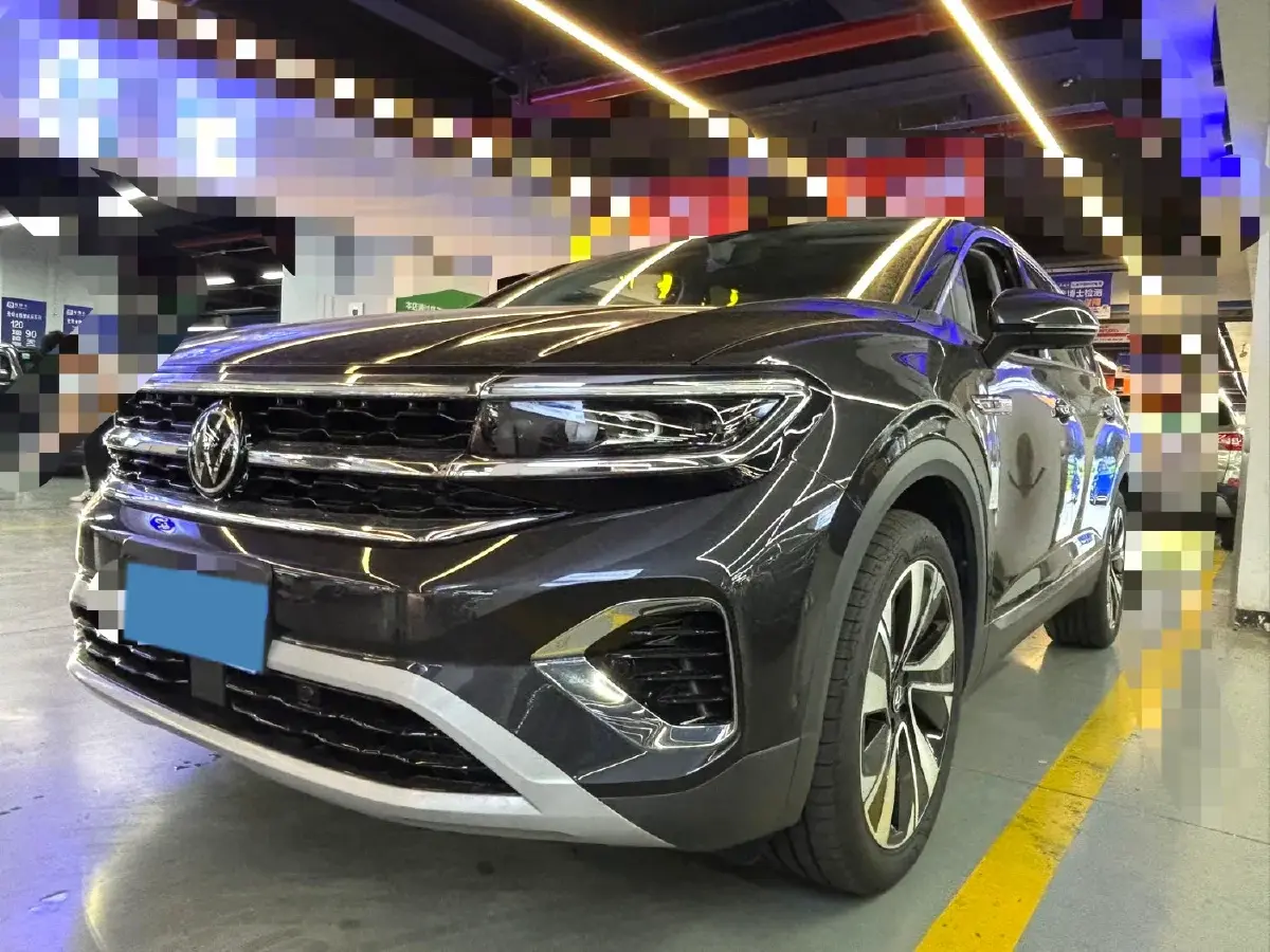 2023 Volkswagen Talagon 2.0T 220HP L4 7DCT