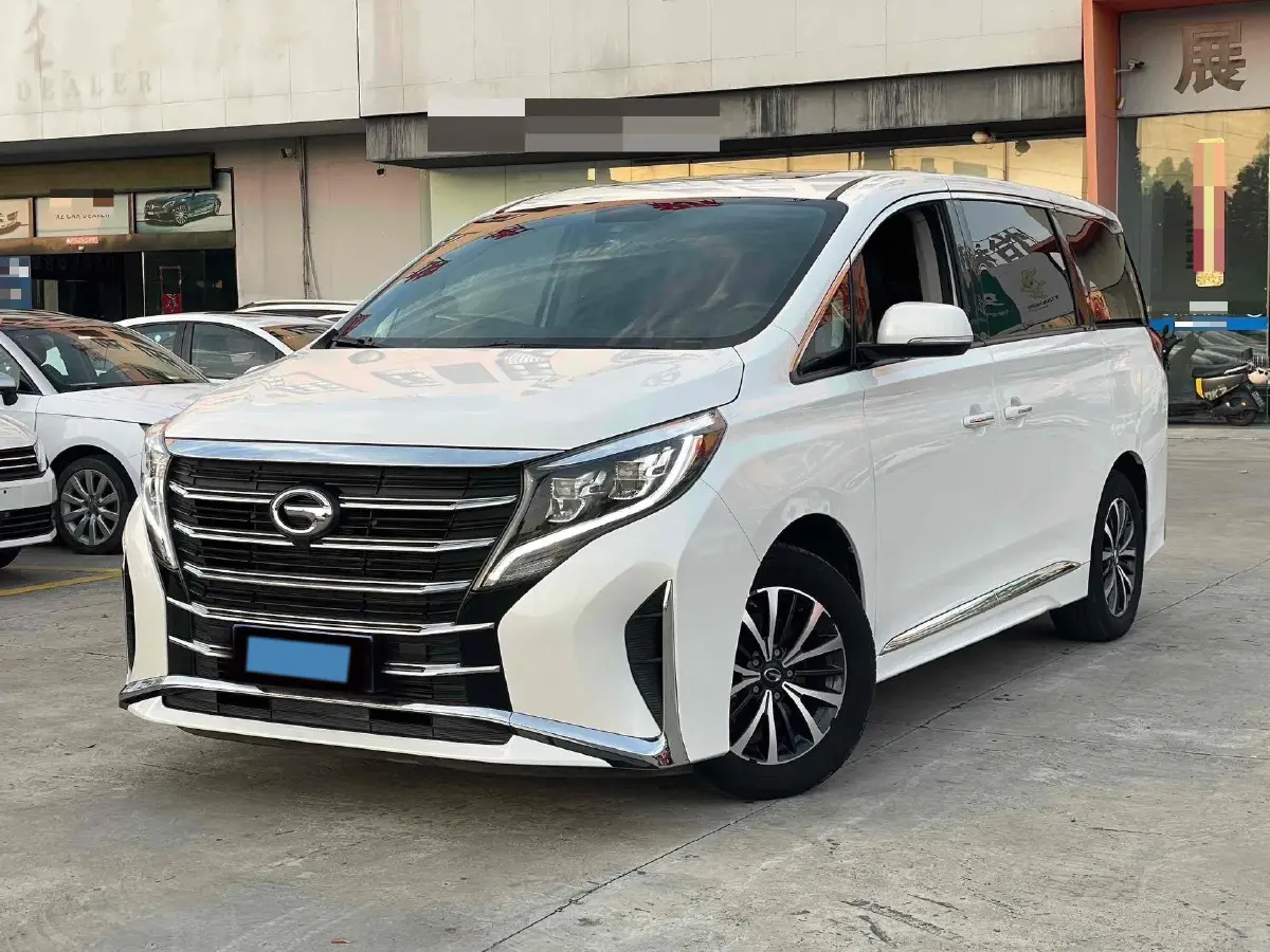 2021 GAC Trumpchi M8 2.0T 252HP L4 8AT