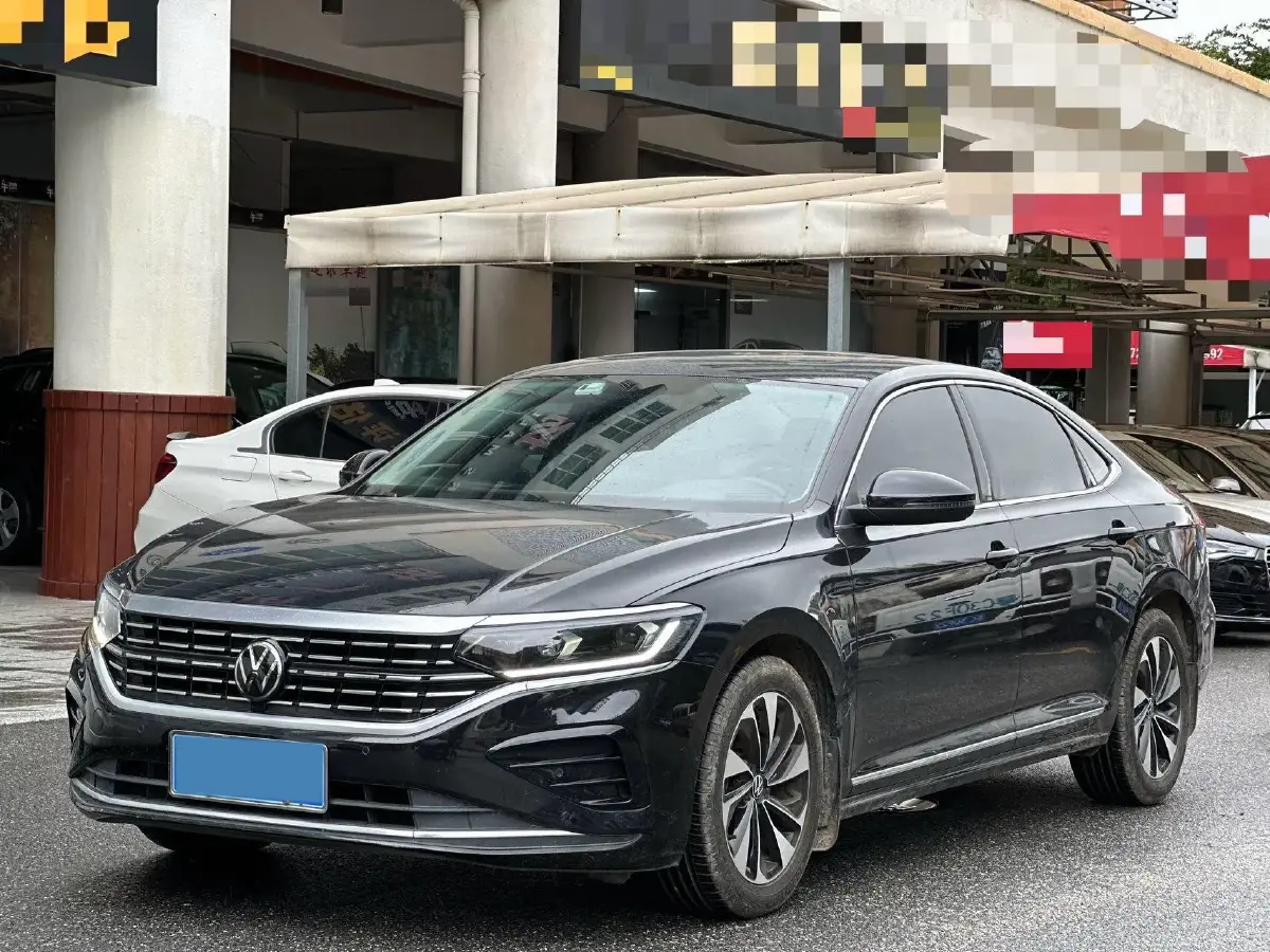 2023 Volkswagen Passat 1.4T 150HP L4 7DCT