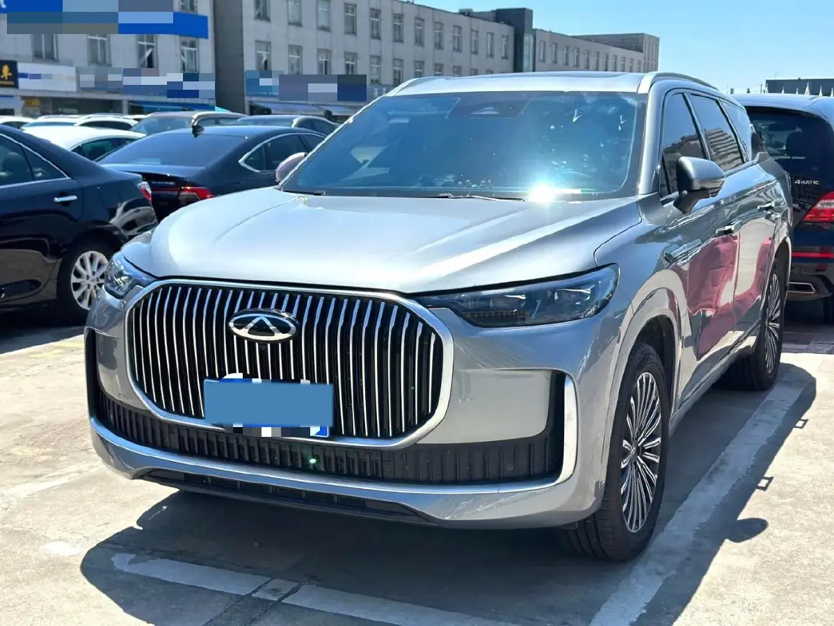 2025 Chery Tiggo 9 2.0T 261HP L4 8AT