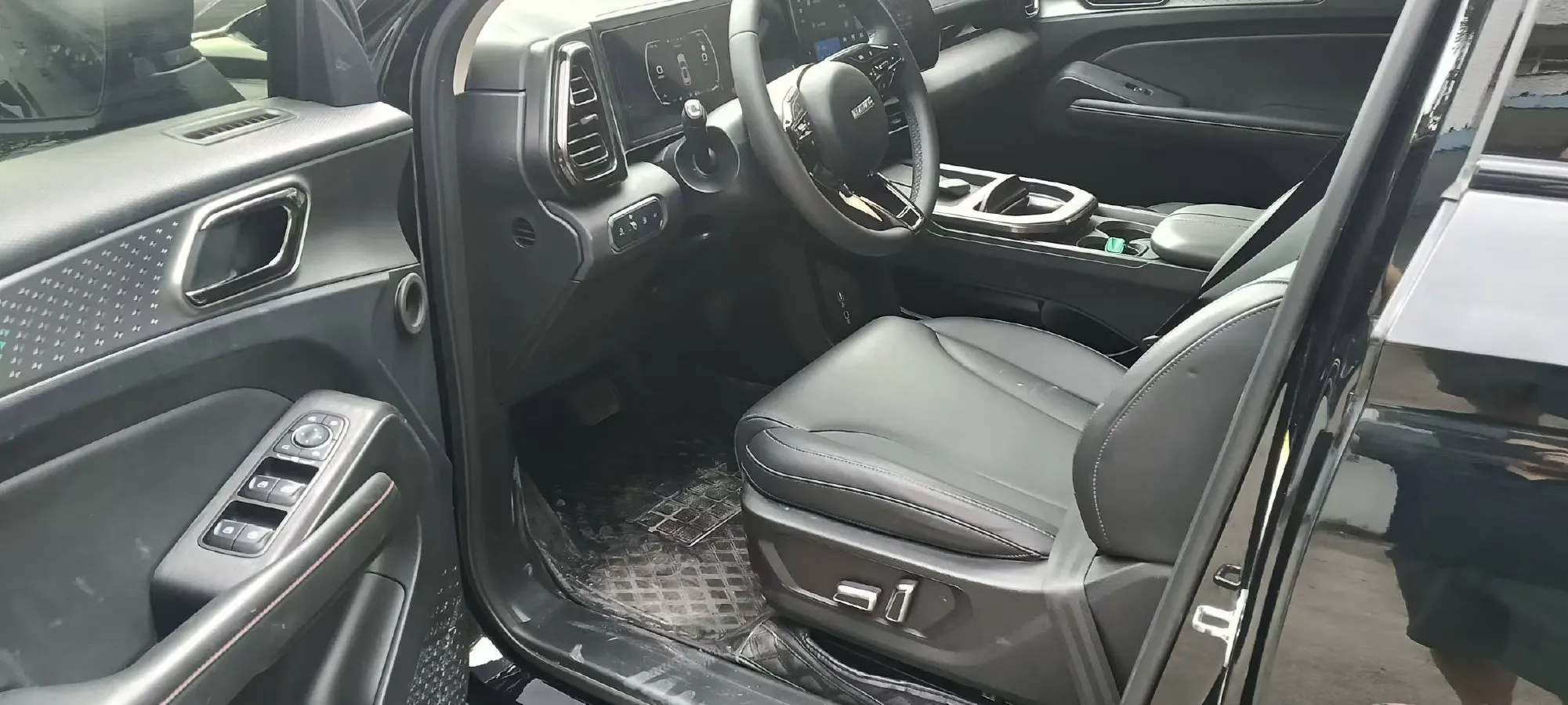 2023 Haval Fierce Dragon 1.5L 101HP L4 2DHT PHEV 19.27KWH,autocango,china used car exporter,china ev exporter,chinese used car exporter,chinese used ev exporter