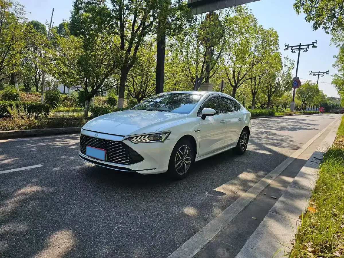 2023 BYD Qin Plus 1.5L 110HP L4 E-CVT PHEV 18.32KWH