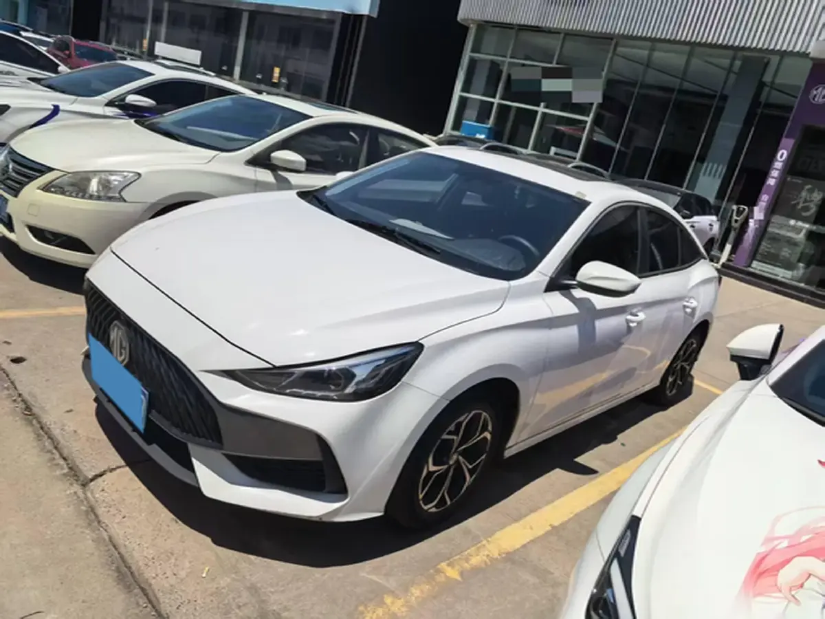 2021 MG 5 1.5L 120HP L4 CVT