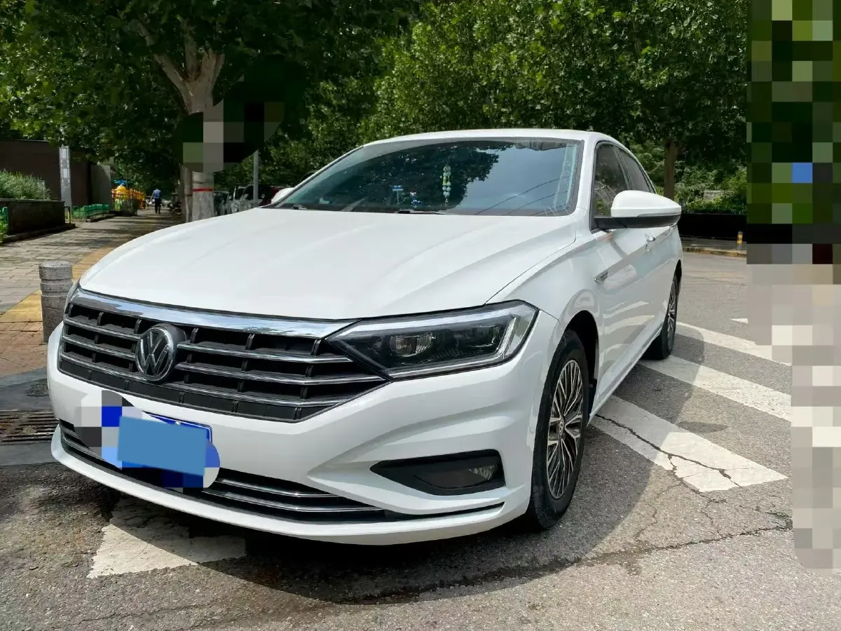 2021 Volkswagen Sagitar 1.2T 116HP L4 7DCT