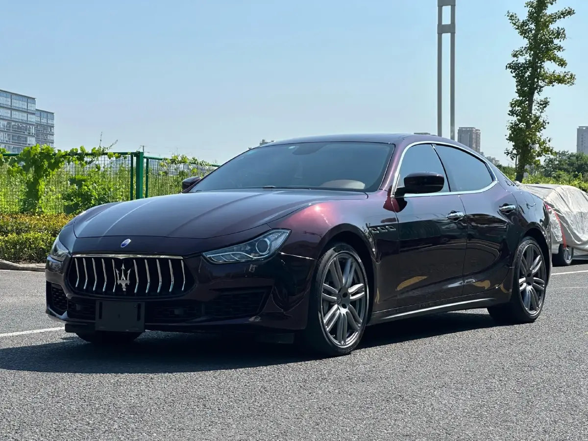 2018 Maserati Ghibli 3.0T 350HP V6 8AT