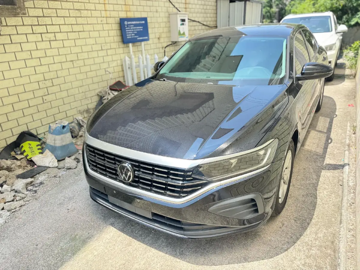 2024 Volkswagen Passat 1.4T 150HP L4 7DCT