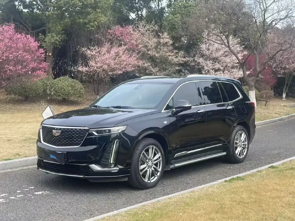 2022 Cadillac XT6 2.0T 237HP L4 9AT