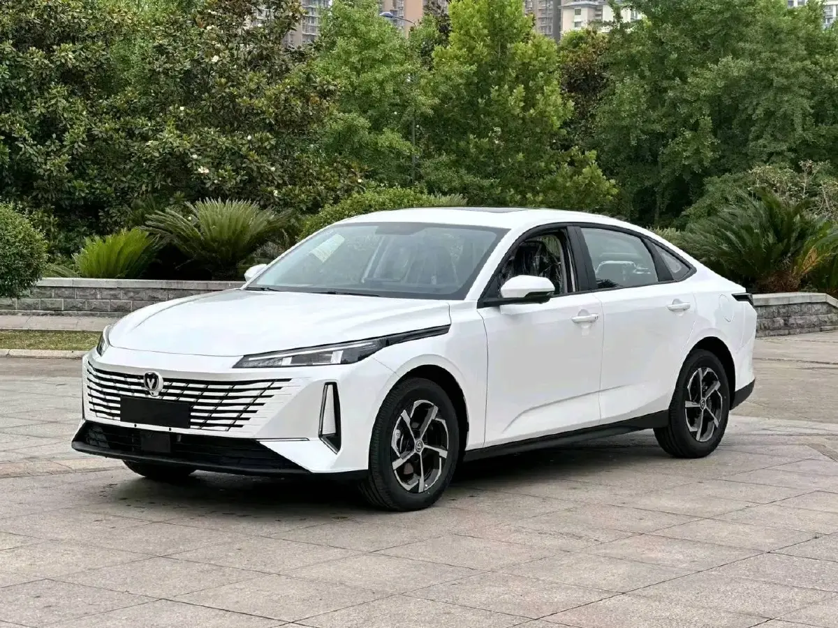 2025 ChangAn Eado 1.4T 160HP L4 7DCT