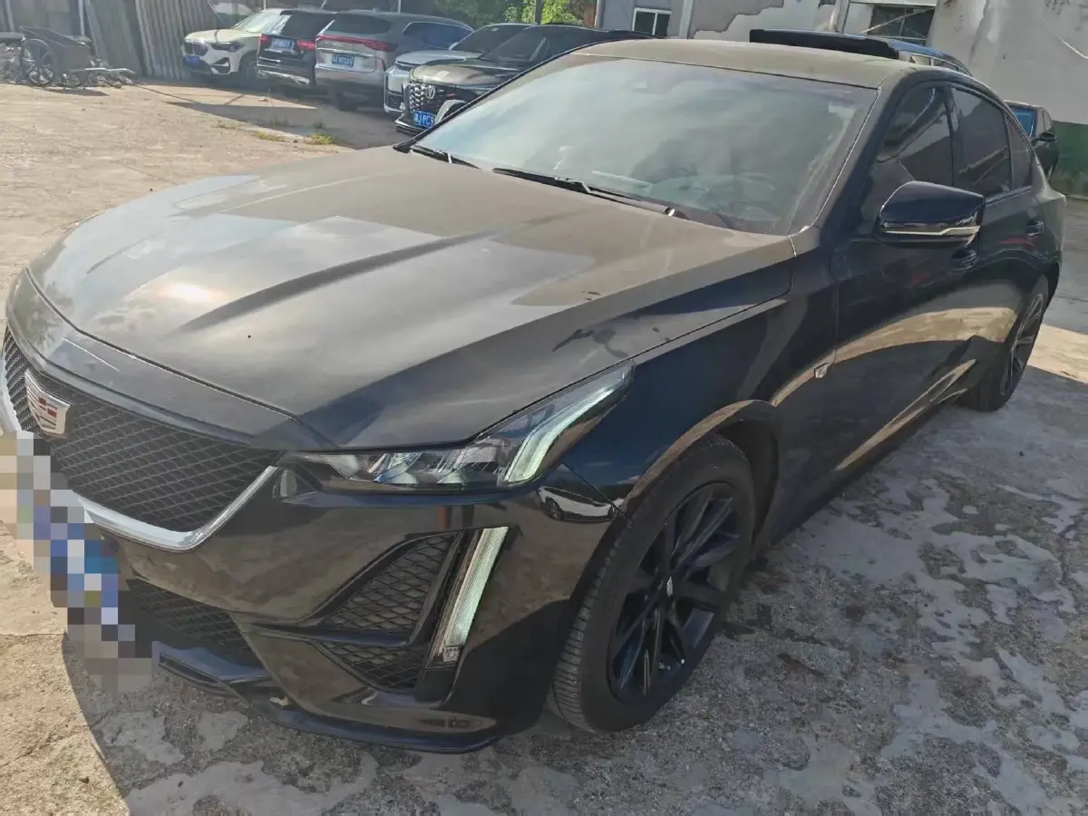 2023 Cadillac CT5 2.0T 237HP L4 10AT