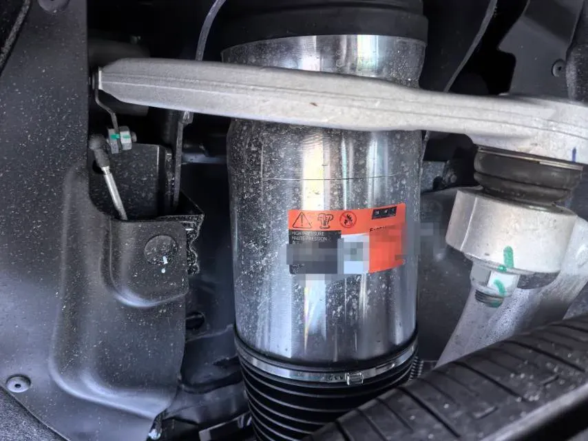 2025 M Hero WarriorM817 1.5T 197HP L4 2DHT PHEV,autocango,china used car exporter,china ev exporter,chinese used car exporter,chinese used ev exporter