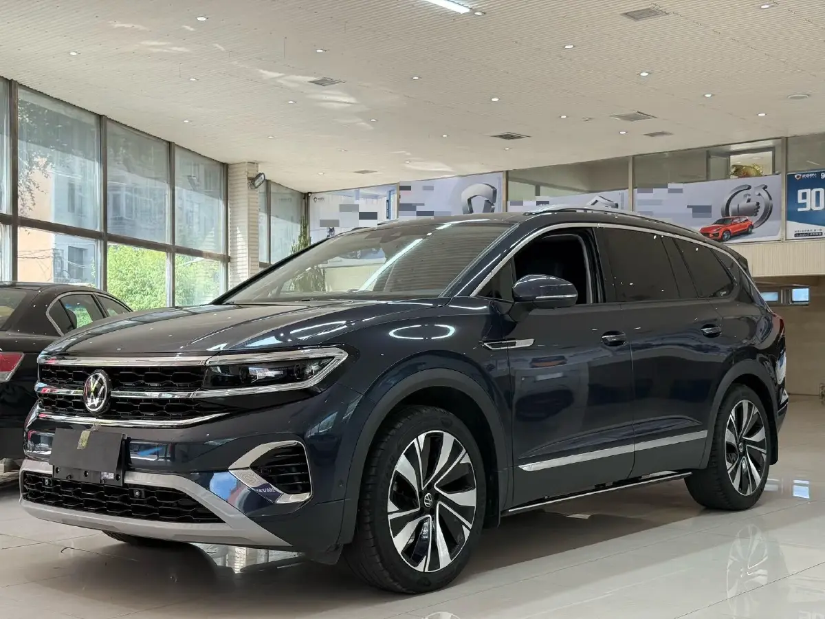 2021 Volkswagen Talagon 2.0T 220HP L4 7DCT