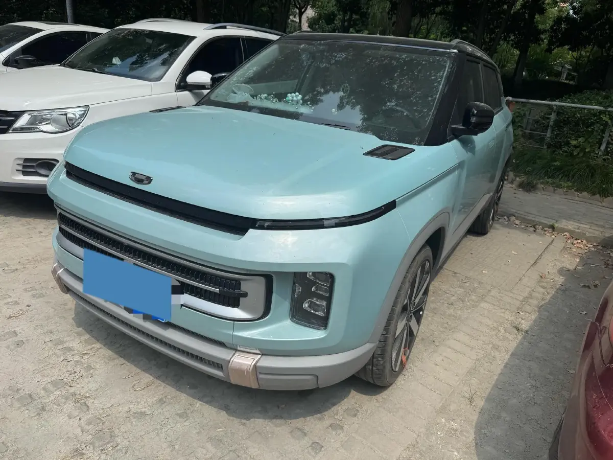 2023 Geely ICON 1.5T 181HP L4 7DCT