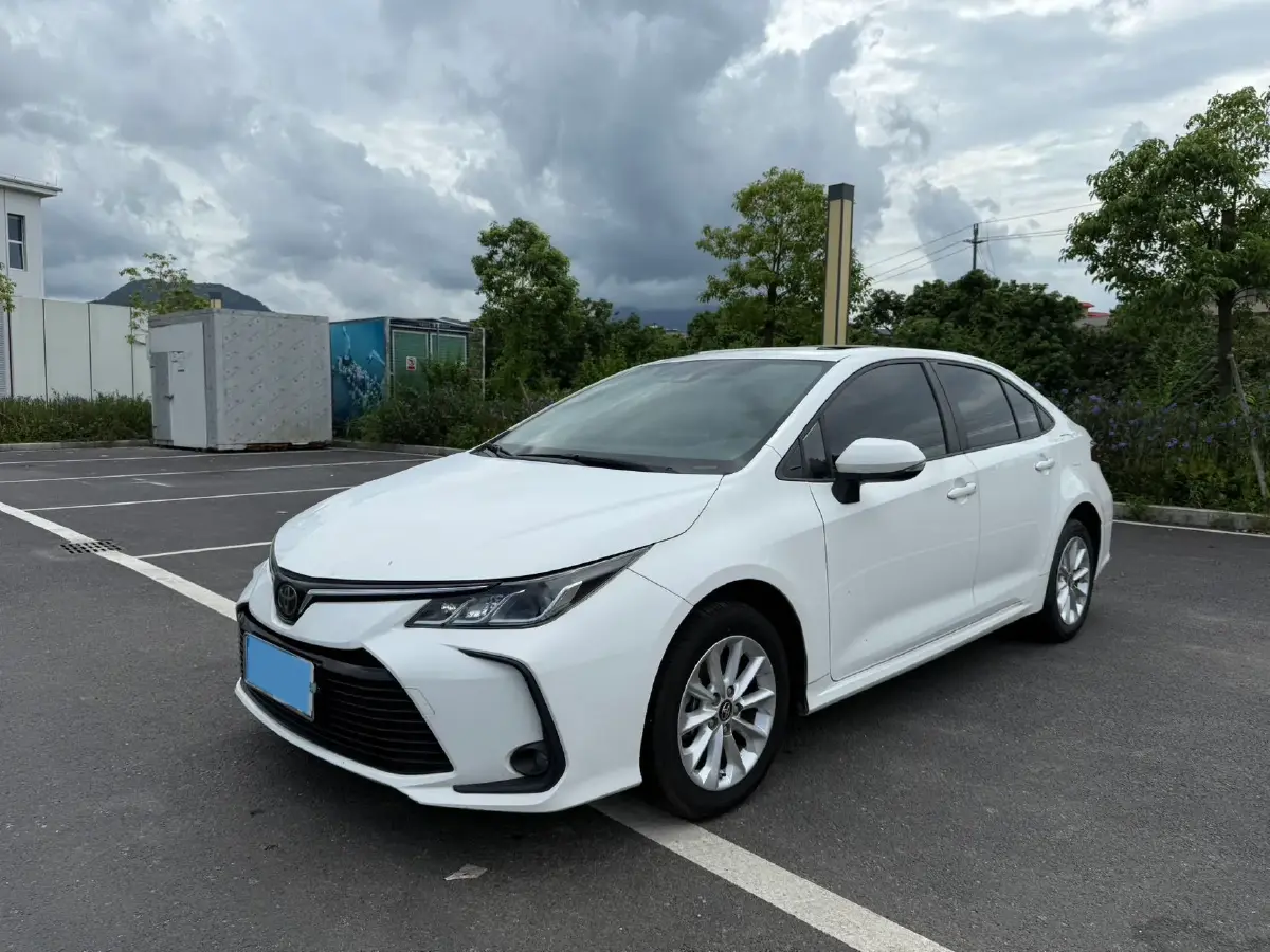 2021 Toyota Corolla 1.2T 116HP L4 CVT