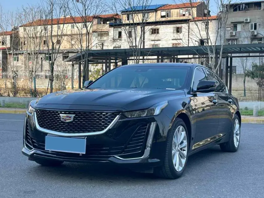 2023 Cadillac CT5 2.0T 237HP L4 10AT
