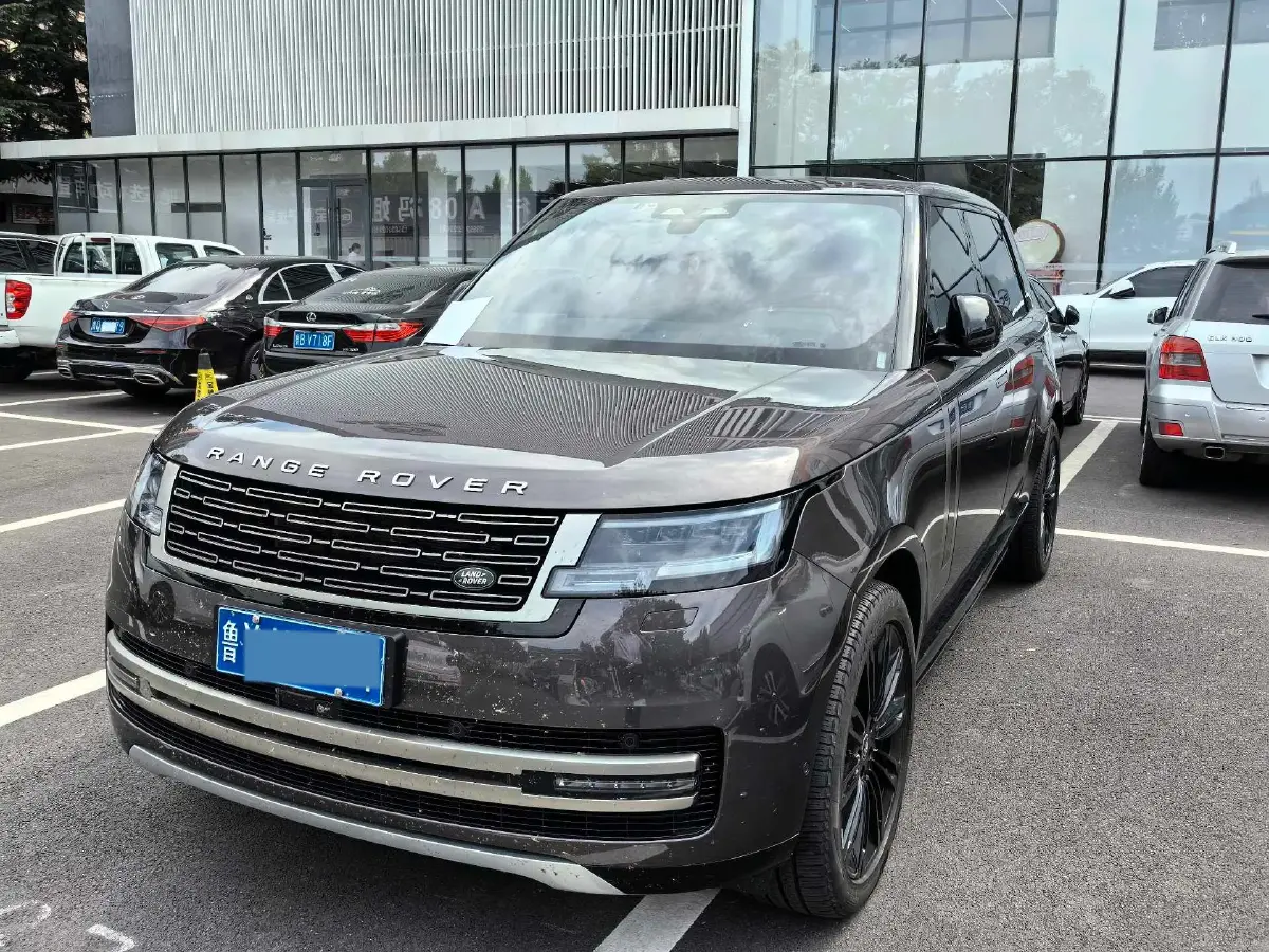 2022 Land Rover Range Rover 3.0T 400HP L6 8AT