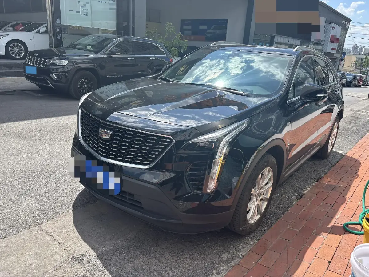2021 Cadillac XT4 2.0T 237HP L4 9AT