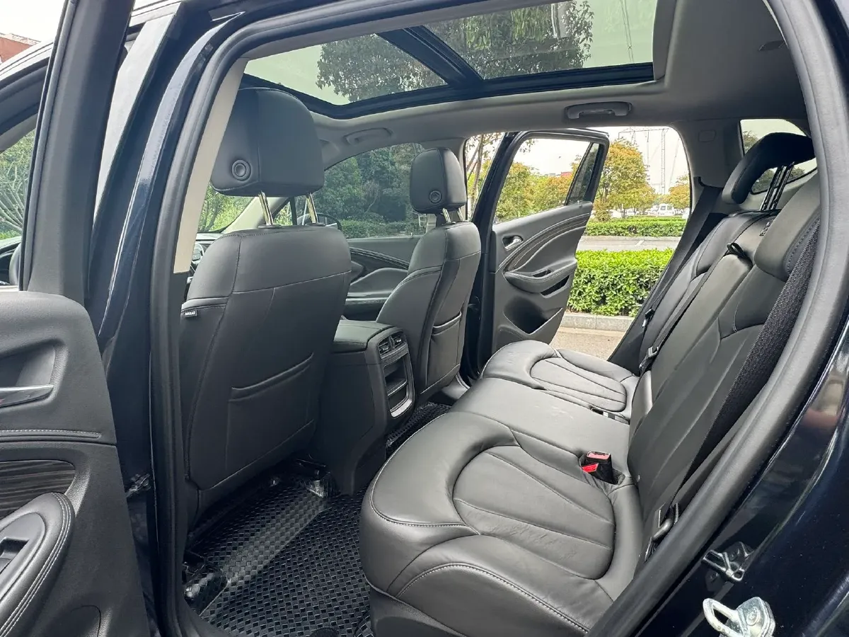 2020 Buick EnvisionPlus 1.5T 169HP L4 7DCT,autocango,china used car exporter,china ev exporter,chinese used car exporter,chinese used ev exporter