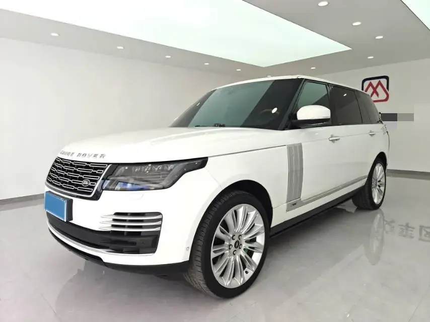 2018 Land Rover Range Rover 5.0T 525HP V8 8AT