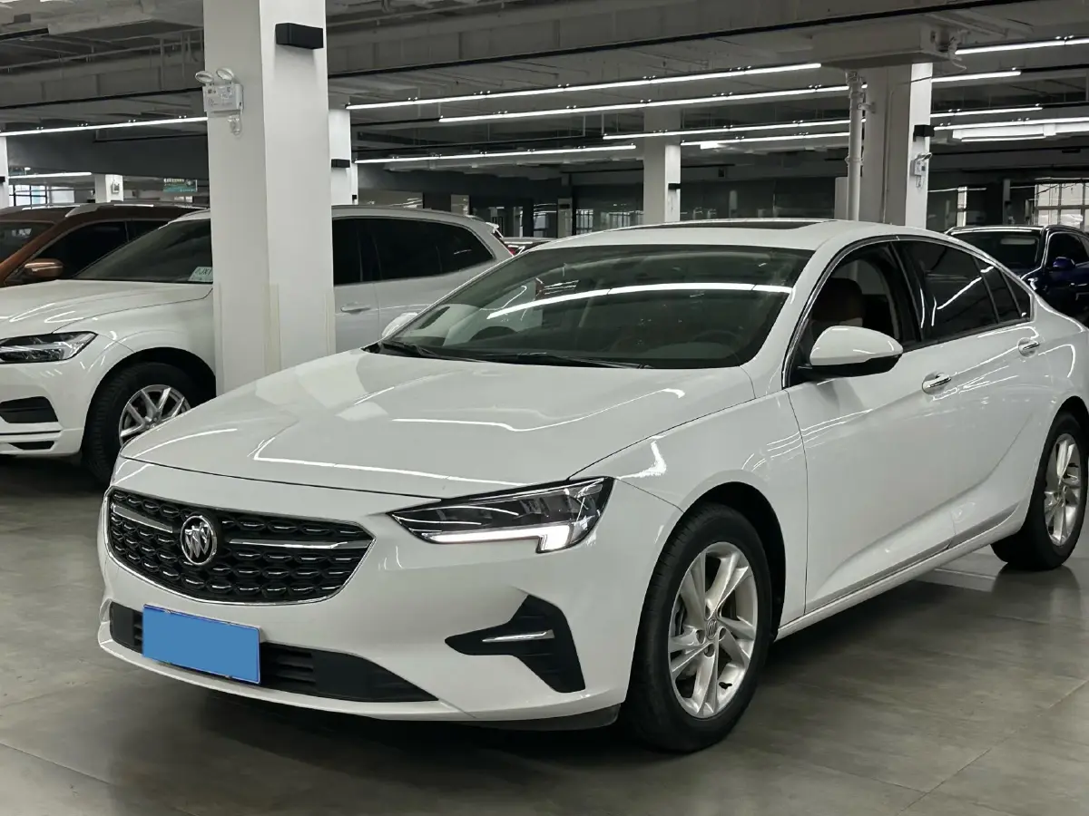 2022 Buick Regal 1.5T 169HP L4 9AT