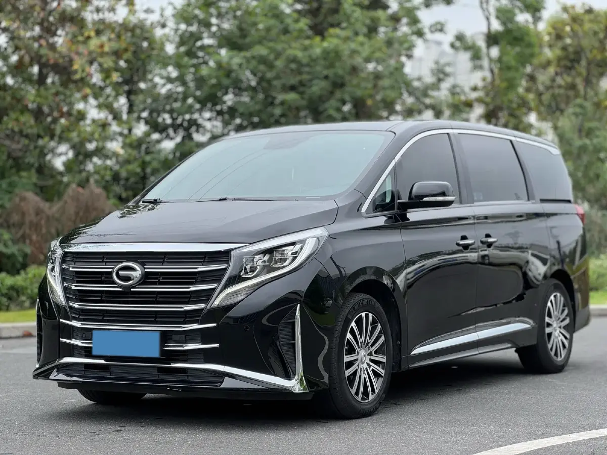 2021 GAC Trumpchi M8 2.0T 252HP L4 8AT