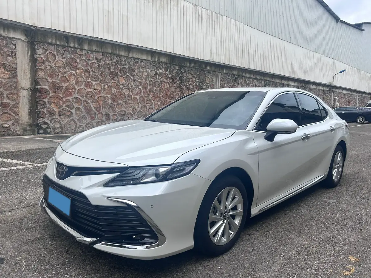 2023 Toyota Camry 2.0L 177HP L4 CVT