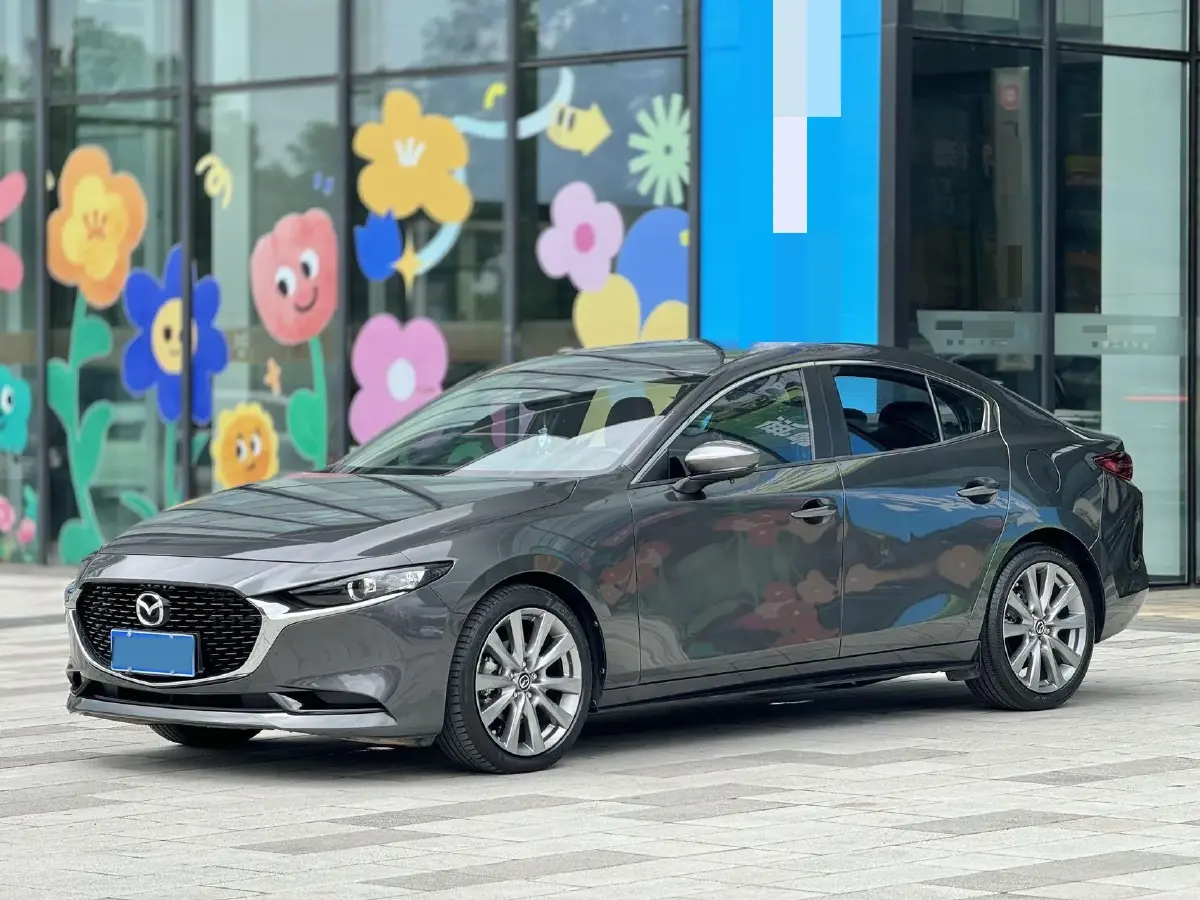 2020 Mazda 3 Axela 2.0L 158HP L4 6AT