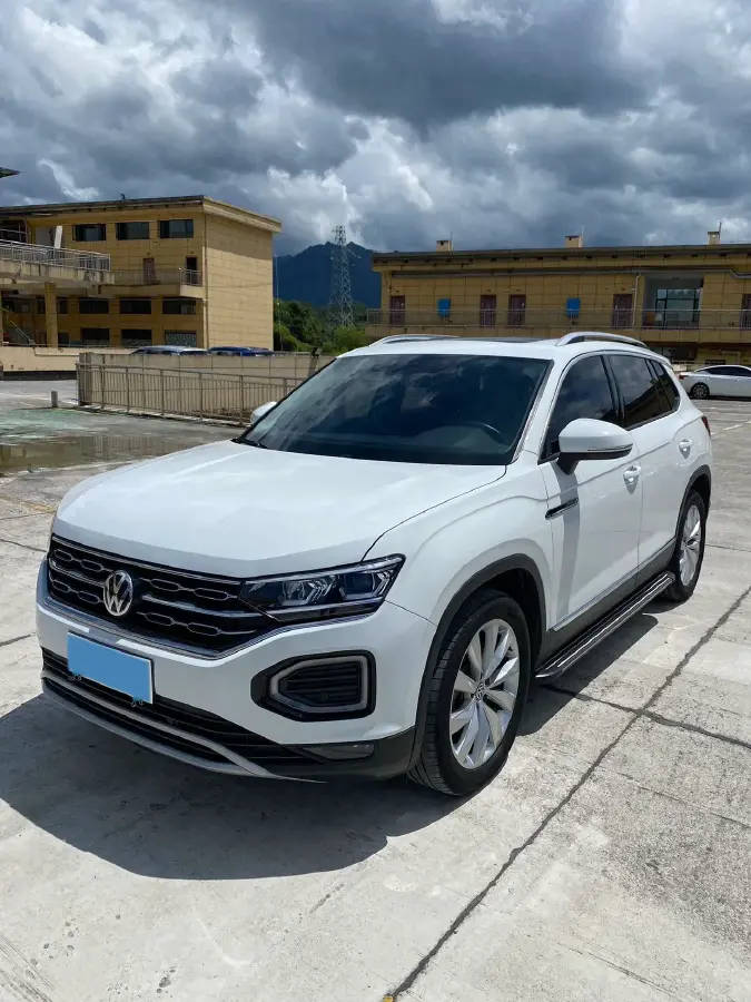 2020 Volkswagen Tayron 2.0T 186HP L4 7DCT