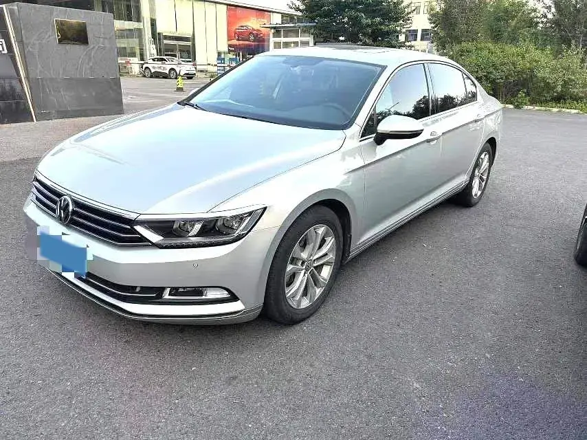 2017 Volkswagen Magotan 1.8T 180HP L4 7DCT