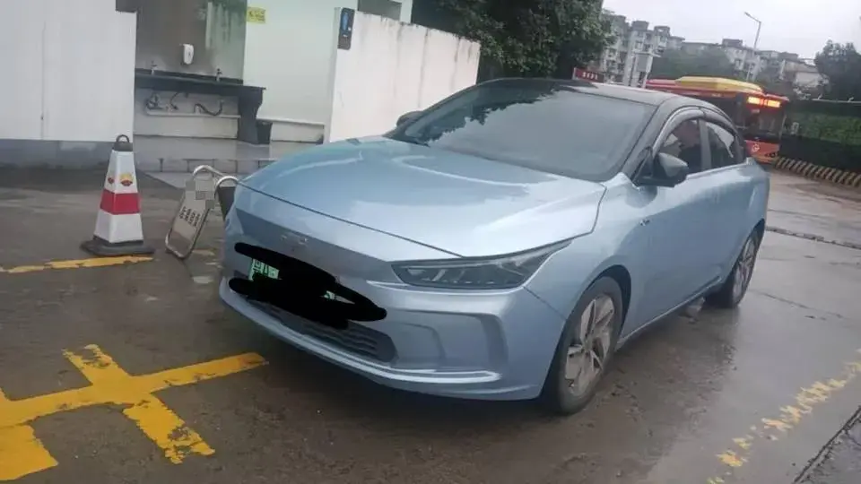 2022 Geometry A BEV 70KWH