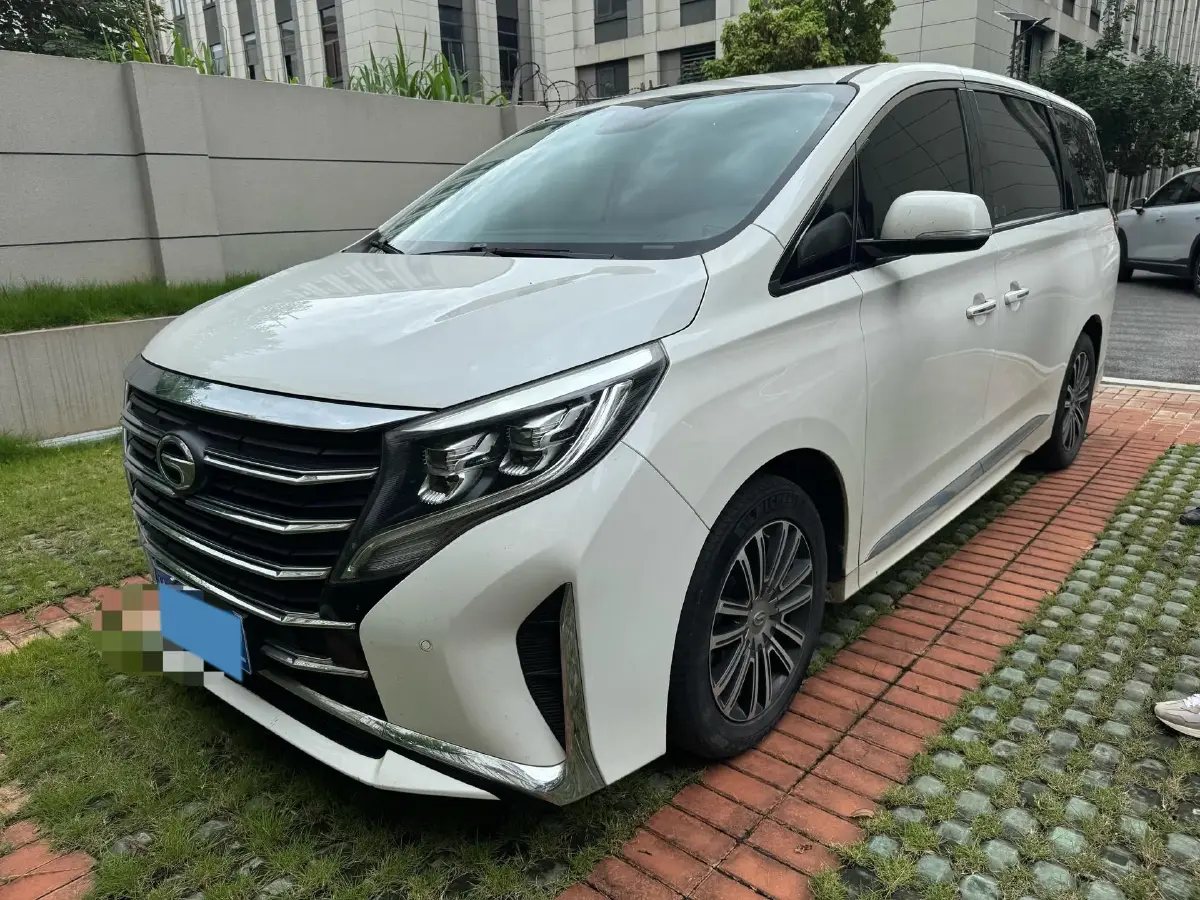 2021 GAC Trumpchi M8 2.0T 252HP L4 8AT