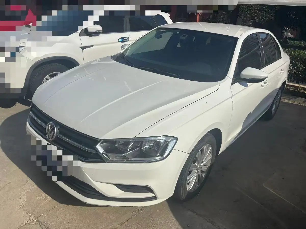 2019 Volkswagen Bora 1.5L 112HP L4 5MT