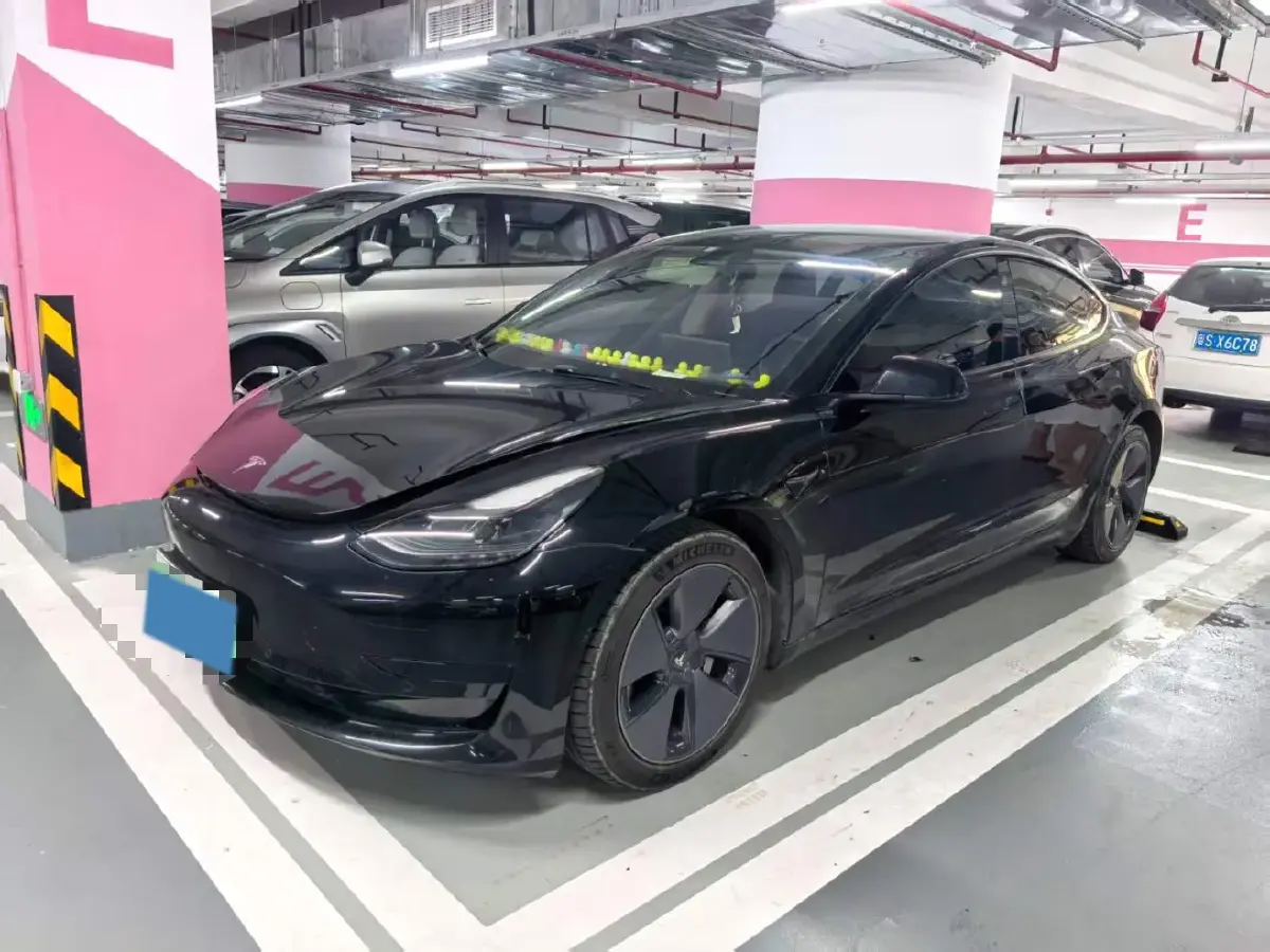 2022 Tesla Model 3 BEV 60KWH