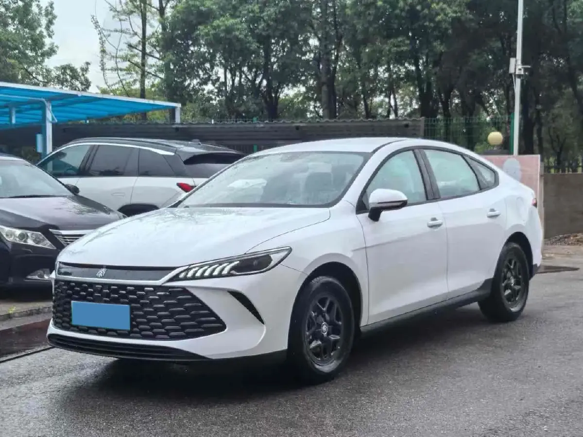 2025 BYD Qin Plus 1.5L 101HP L4 E-CVT PHEV 7.68KWH