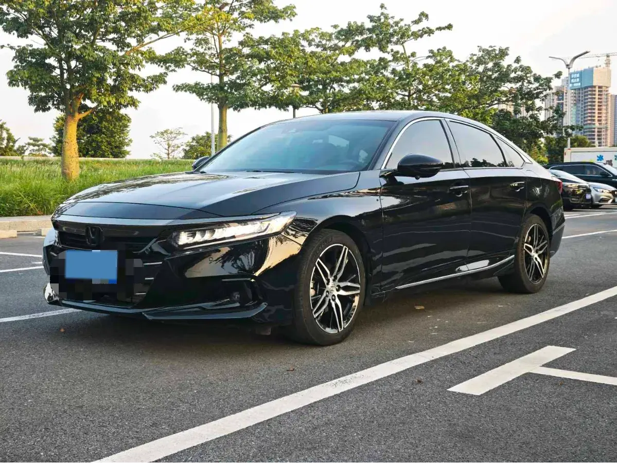 2022 Honda Accord 1.5T 194HP L4 CVT
