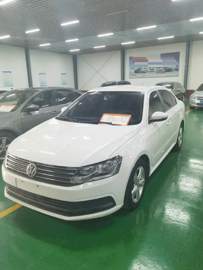2017 Volkswagen Lavida 1.6L 110HP L4 6AT