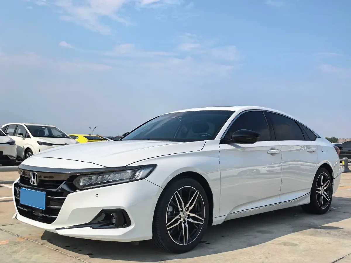 2022 Honda Accord 1.5T 194HP L4 CVT