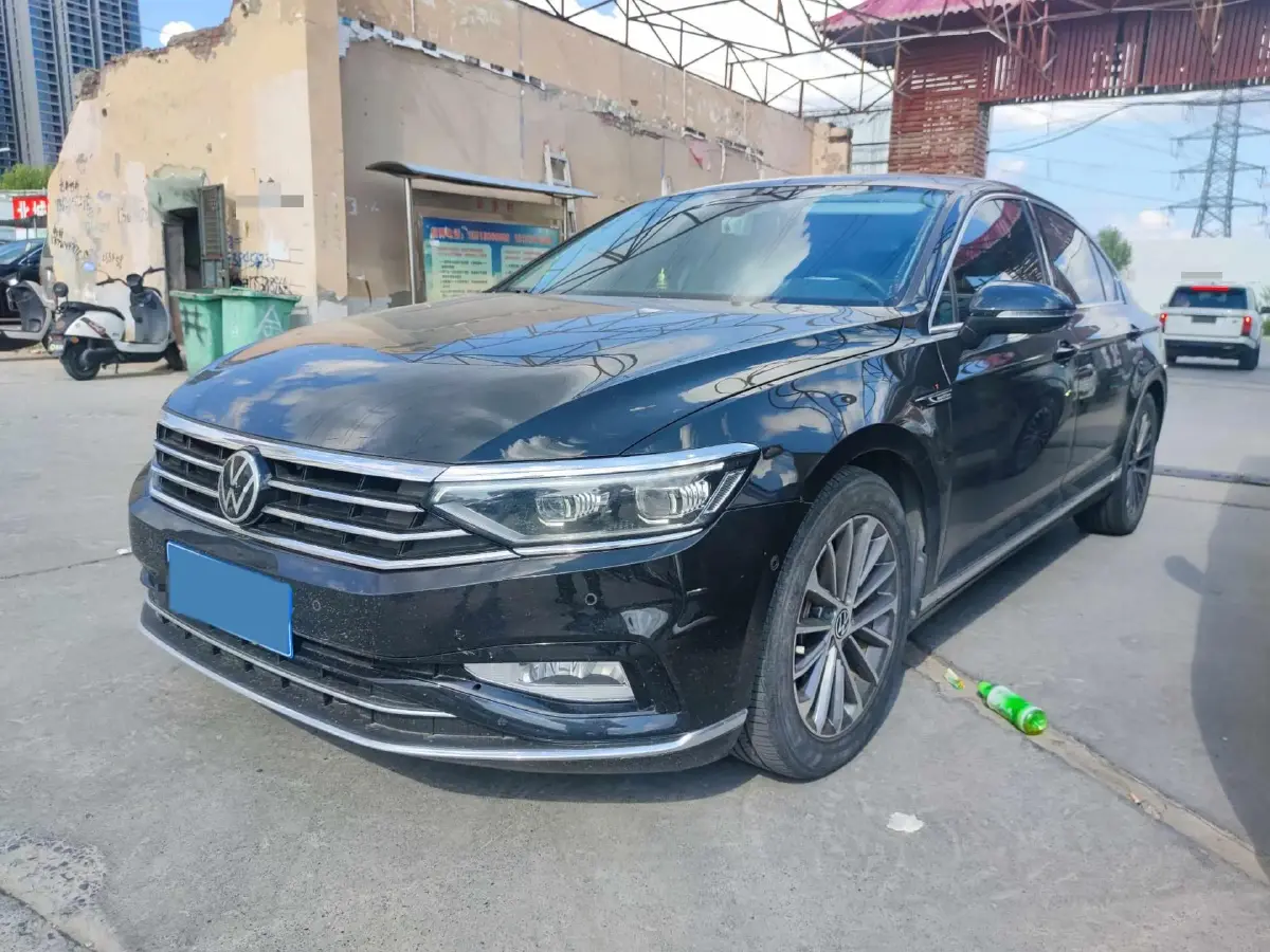 2020 Volkswagen Magotan 2.0T 220HP L4 7DCT