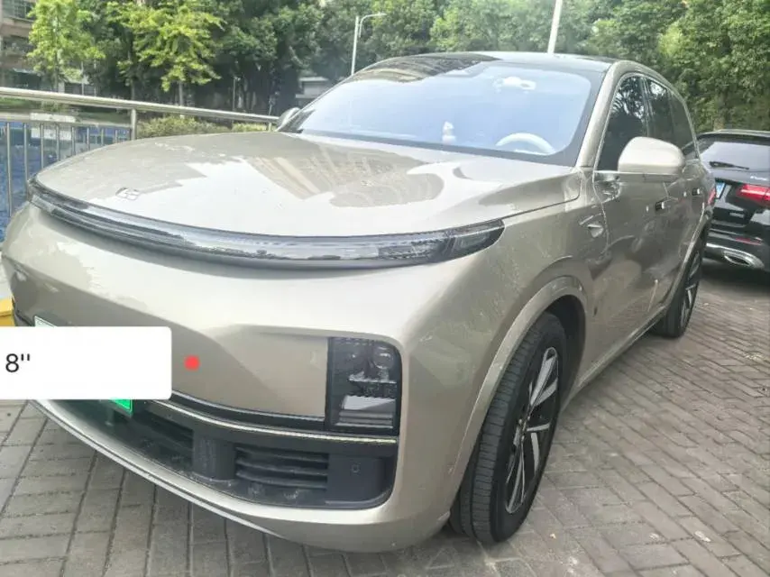 2023 Li L8 Range Extended 154HP REEV 40.9KWH