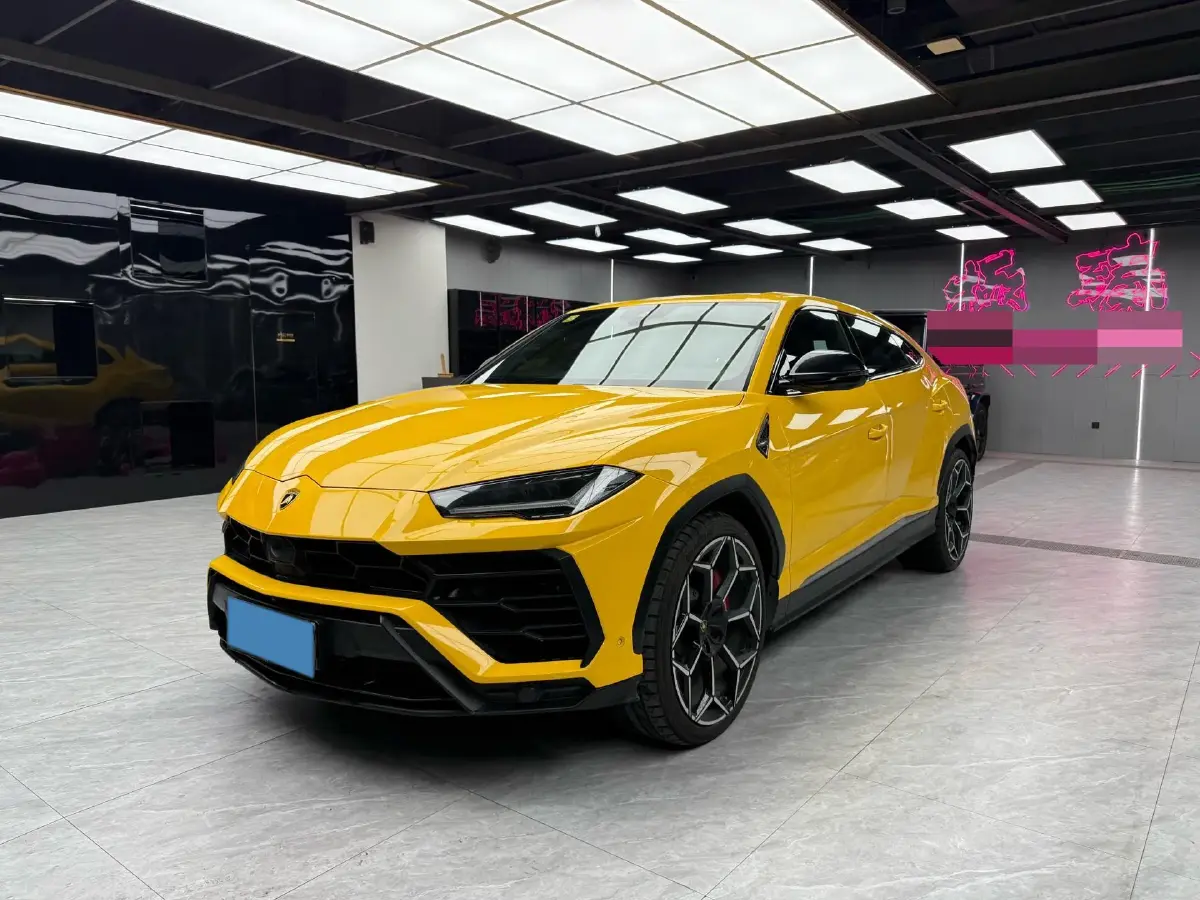 2018 Lamborghini Urus 4.0T 650HP V8 8AT