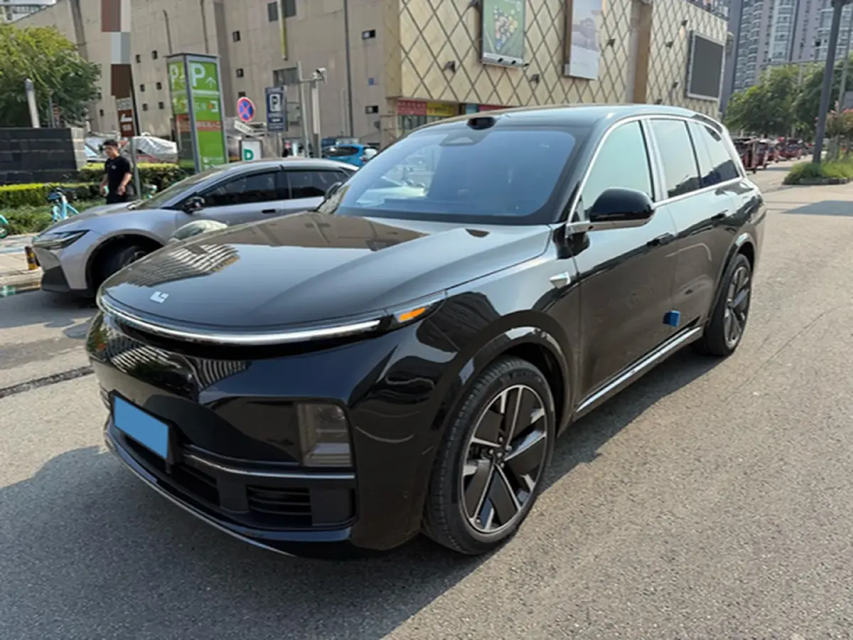 2025 Li L8 Range Extended 154HP REEV