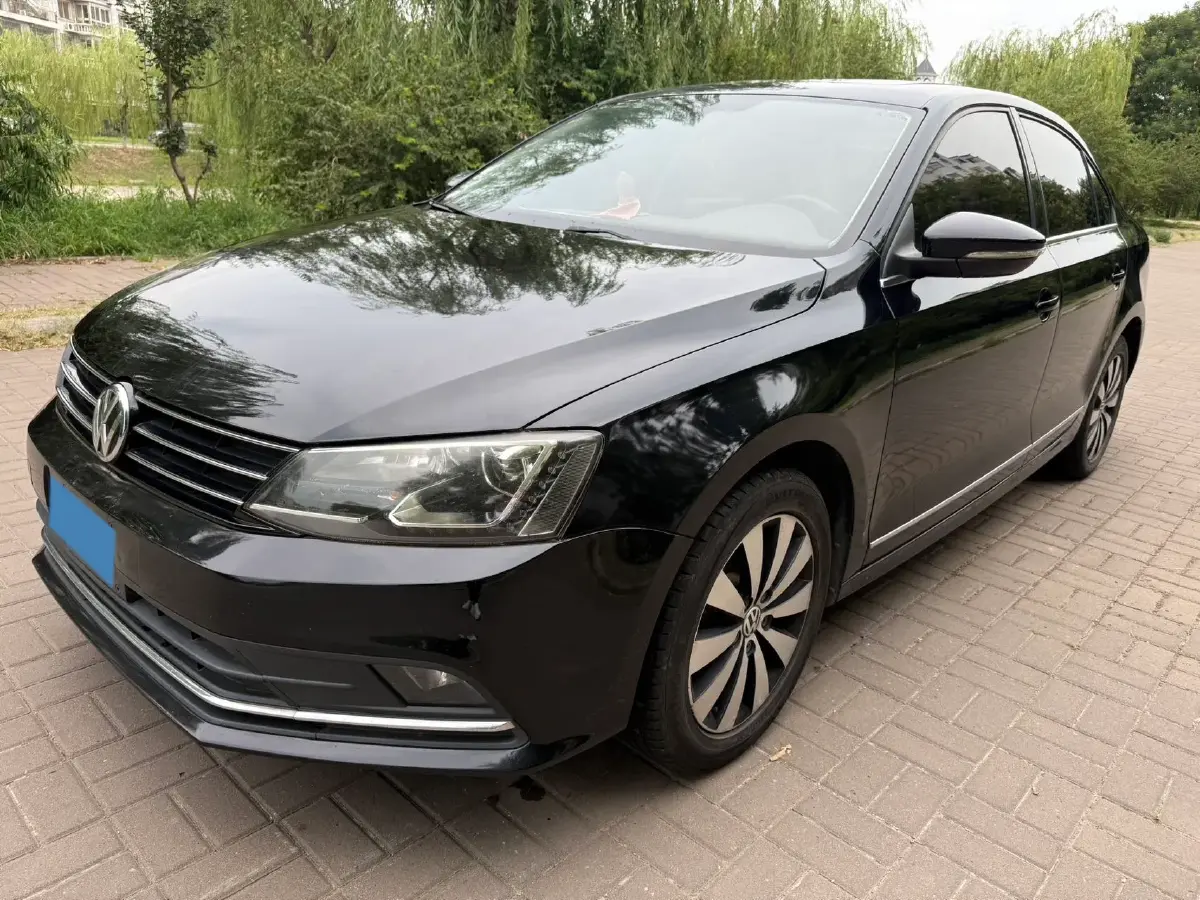 2018 Volkswagen Sagitar 1.6L 110HP L4 6AT