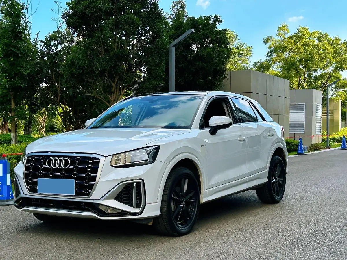 2022 Audi Q2L 1.4T 150HP L4 7DCT